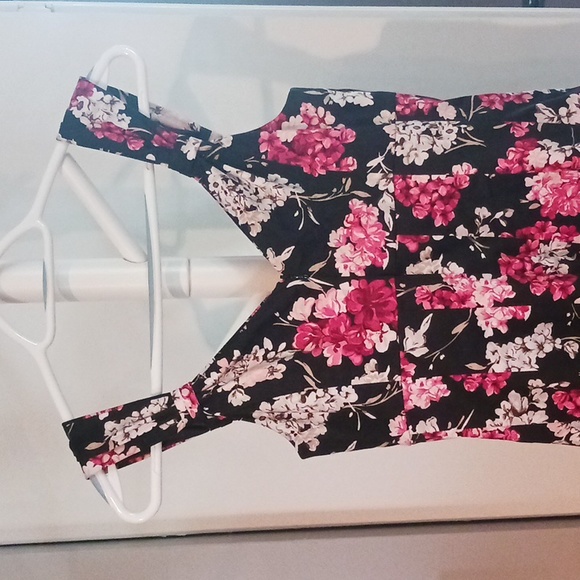 Floral Dress from White House | Black Market - Picture 4 of 4